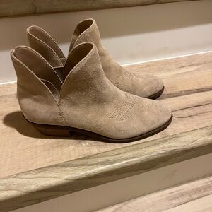 Ralph Lauren Suede  Dart Boots